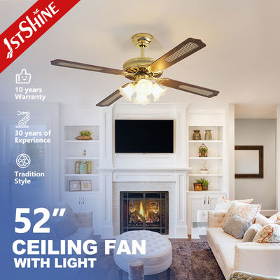 Bom preço 52 polegadas Classic Golden Ceiling Fan com lâmpada e controle remoto AC Motor 4 Mdf Blade on-line