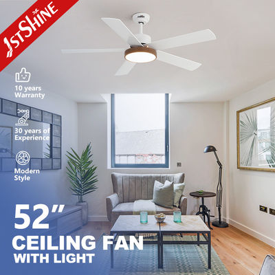 Bom preço LED Smart Ceiling Fan Light Finish Branco 5 MDF Blade Alta Velocidade on-line