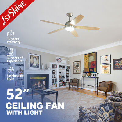 Bom preço Ventilador de teto moderno de 52 polegadas com motor DC silencioso e fluxo de ar reversível - luz LED e controle remoto on-line